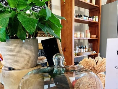 The Tea Room & Lounge