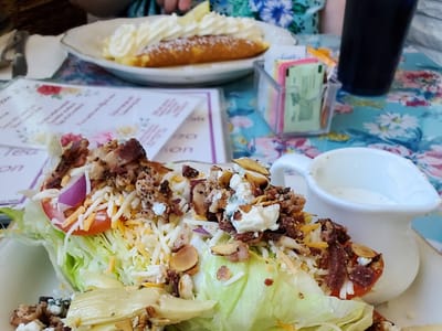 The Teapot on Wheels