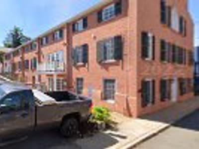 The Traveling Shepherd Coffee (Warrenton Farmers Market)