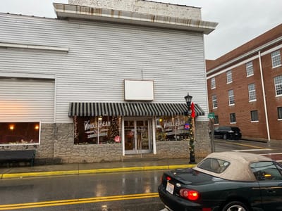 The Whole Bean Coffeehouse