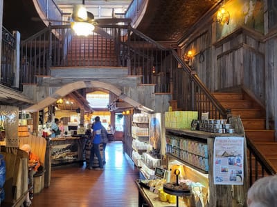 The Yellow Deli Warsaw