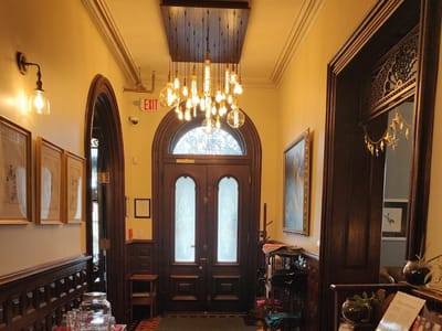 ThreeBirds Coffee House