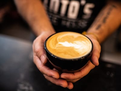 Tinto's Coffee House