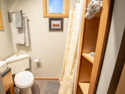 Tiny Timbers Resort & Coffee Bistro