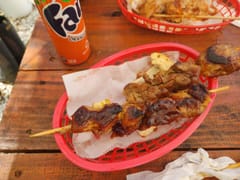 Tito’s Pinchos y más