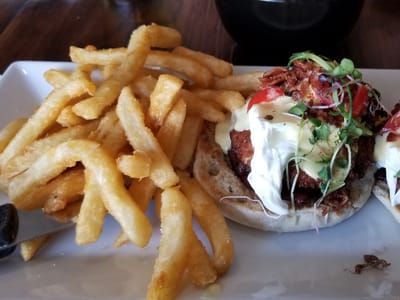 Toast Coffee + Kitchen