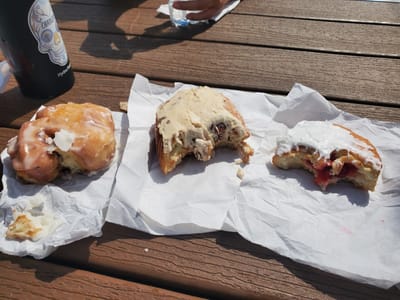 Tom's Donuts Originals