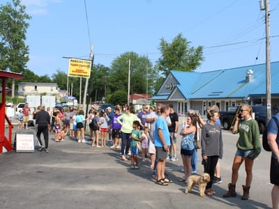 Tom's Donuts Originals
