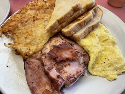 Toodie's Cafe & Gallery