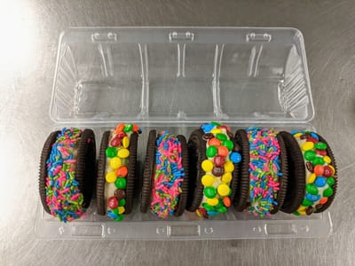 Toppings Frozen Yogurt