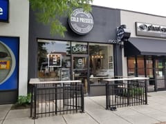 Town Center Cold Pressed - Ghent