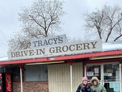 Tracy's Drive-In Grocery