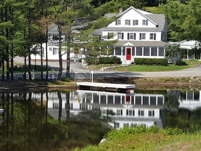 Traditions Restaurant, Cafe and Pub