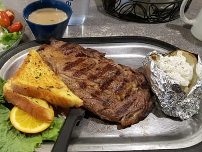 Trailhead Restaurant