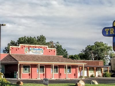 Trailhead Restaurant