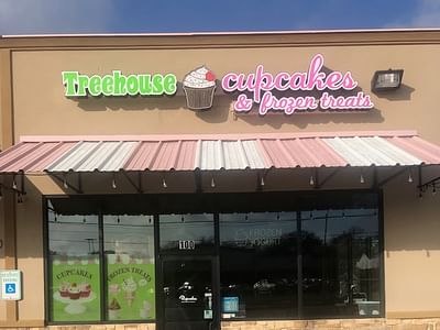 Treehouse Cupcakes & Frozen Treats