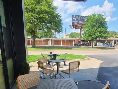 Trenchers Delicatessen