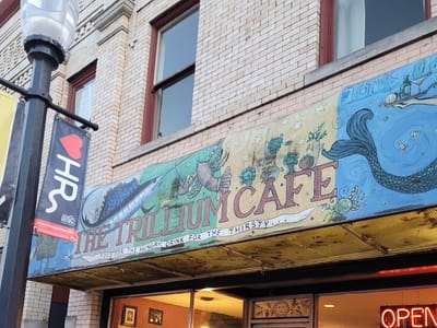 Trillium Café