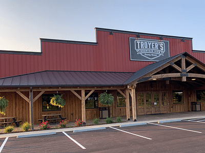 Troyer's Mountain View Country Market