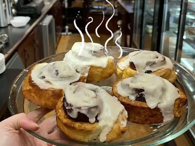 Tulipan Pastry & Coffee Shop