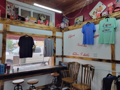 Turkey Tracks Coffee, Tea, & Tee’s