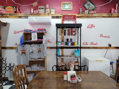 Turkey Tracks Coffee, Tea, & Tee’s