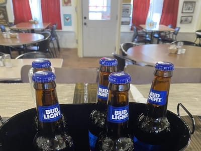 Twirly Bird Cafe & Bakery