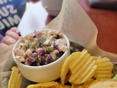 Two Dad's Deli, Ice Cream & Espresso Bar