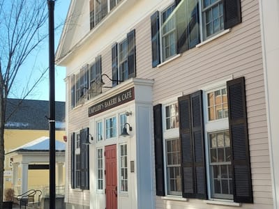 Umpleby's Bakery Cafe