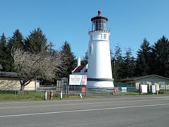 Umpqua River Lighthouse Museum Giftshop and Coastal Visitors Center