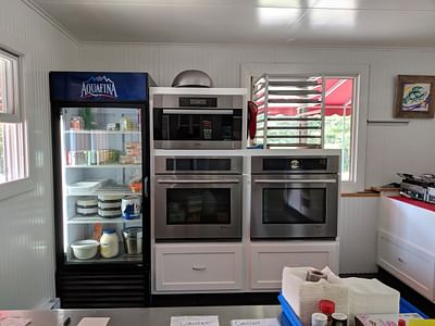 Uncle Phil's (Previously Phil the Baker, and Phil and Mike's)