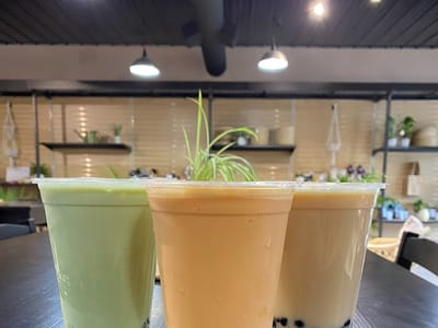 Unwind Café and Market