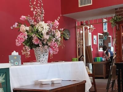 Victorian Lady Tea Room