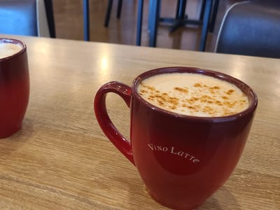 Vino Latte