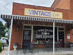 Vintage Cafe & Bakery