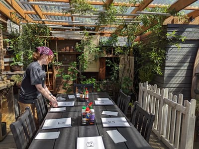 Wanda's Cafe + Bakery