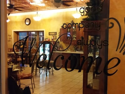 Weaver Coffee & Dessert Bar