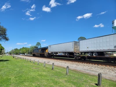 Whistlin’ Dixie Custom Framing, Unique Gifts & Cafe