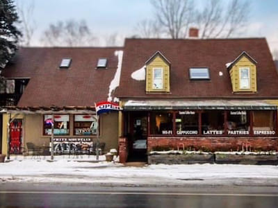 White Mountain Cafe & Bookstore