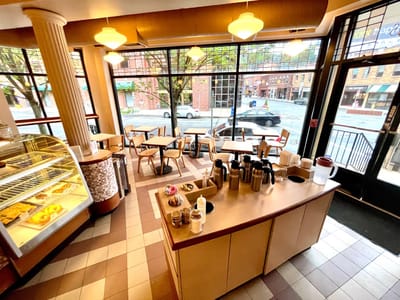 Willoughby's Coffee & Tea