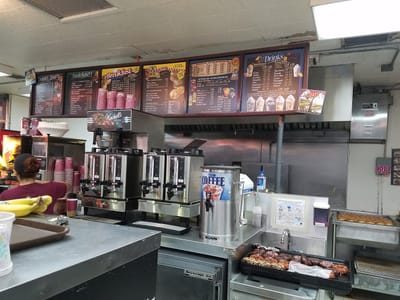 Winchell's Donut House