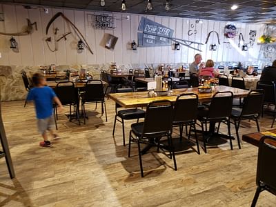 Wishing Well Steakhouse Lounge