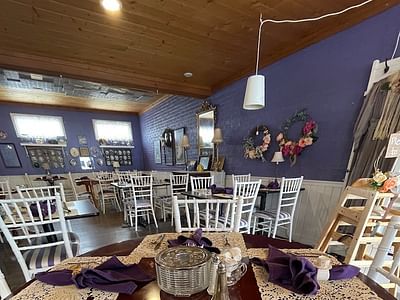 Wisteria Twig Cafe & Tea Room