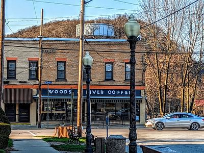 Woods & River Coffee