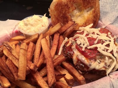 Woody's Place Diner and Coffee House