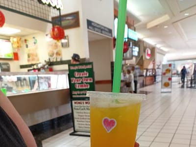 XiCha Bubble Tea & Hershey's Ice Cream