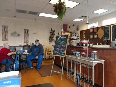 XII Stones Internet Cafe