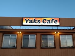 Yaks Café
