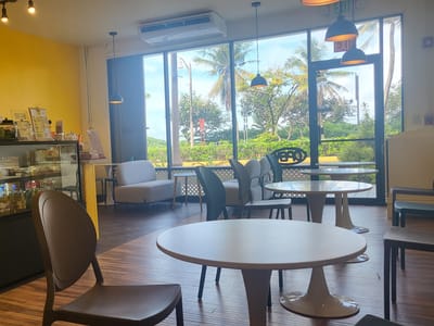 Yellow Tree cafe Guam