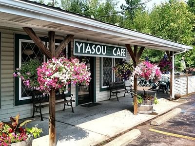 Yiasou Cafe